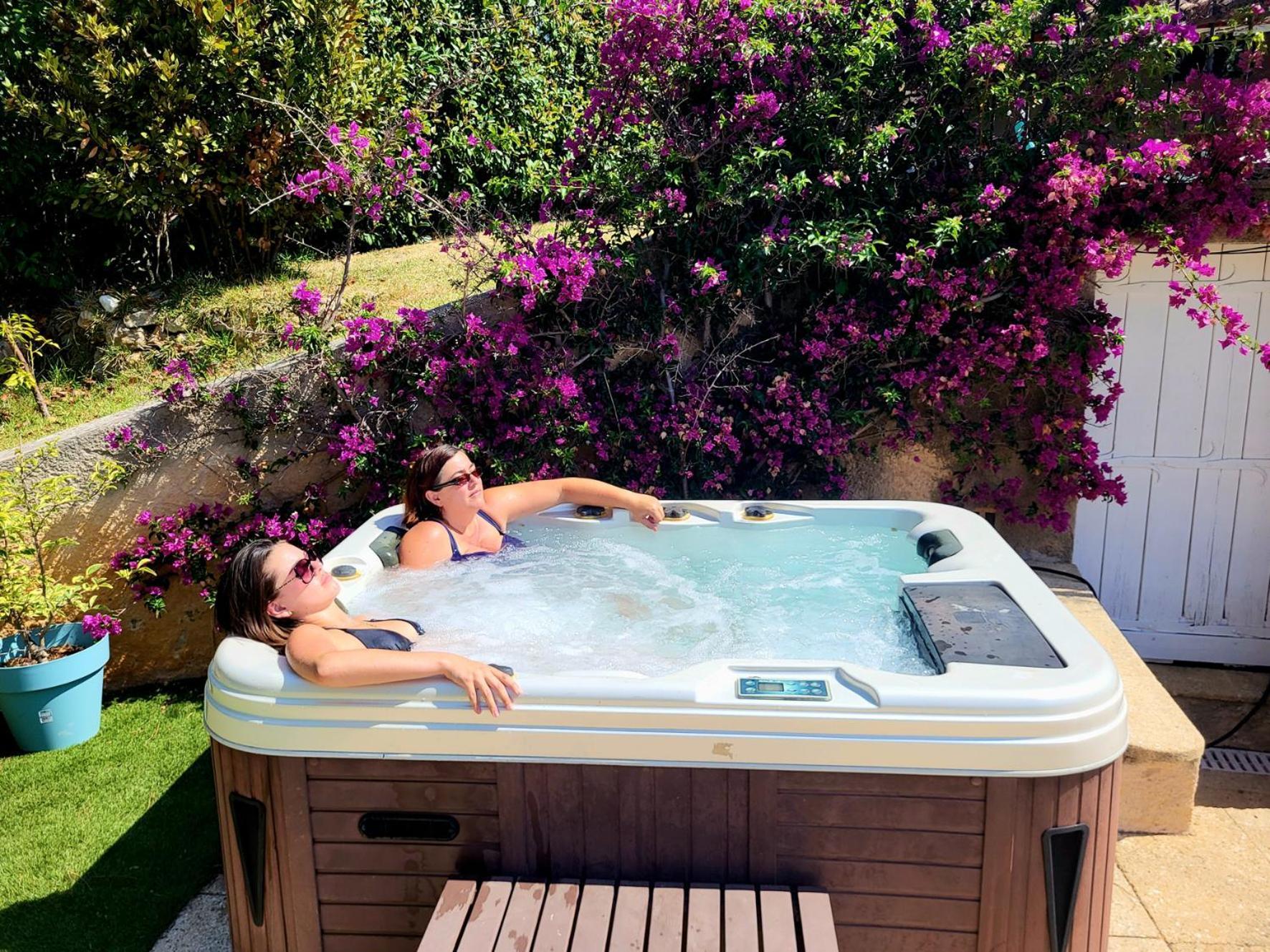 La Villa Romeo, Piscine Et Spa 생트막시메 외부 사진